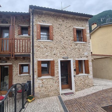 Giulietta E Romeo Villa Pove del Grappa Exterior photo